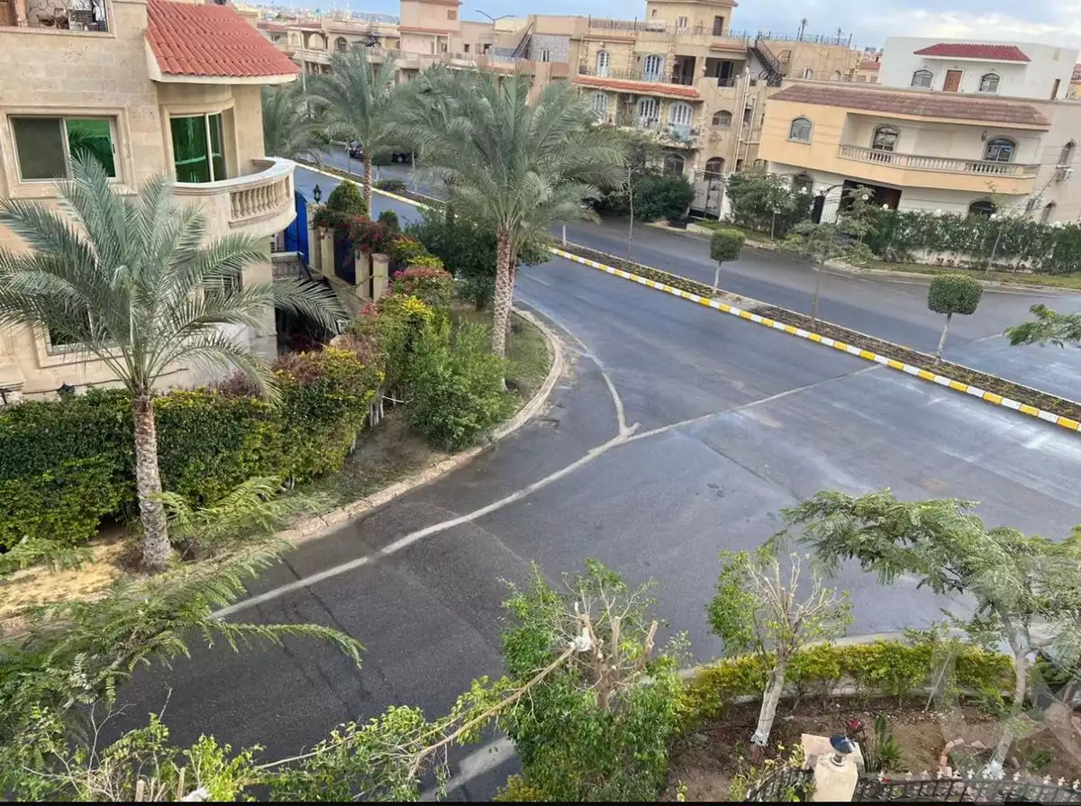 https://aqarmap.com.eg/ar/listing/6368960-for-rent-cairo-el-sheikh-zayed-city-compounds-el-yasmeen-compound
