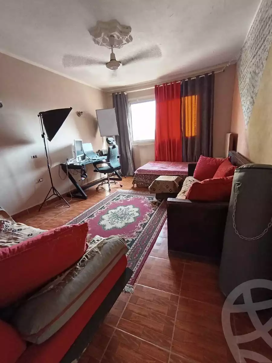 https://aqarmap.com.eg/ar/listing/6369272-for-sale-cairo-ain-shams-ain-shams-el-sharkia-mohamed-abbas-stt