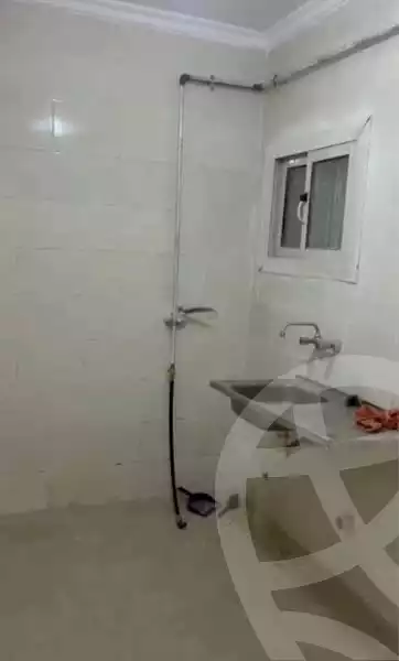 https://aqarmap.com.eg/ar/listing/6369485-for-rent-cairo-15th-of-may-manteqat-el-290-fadan