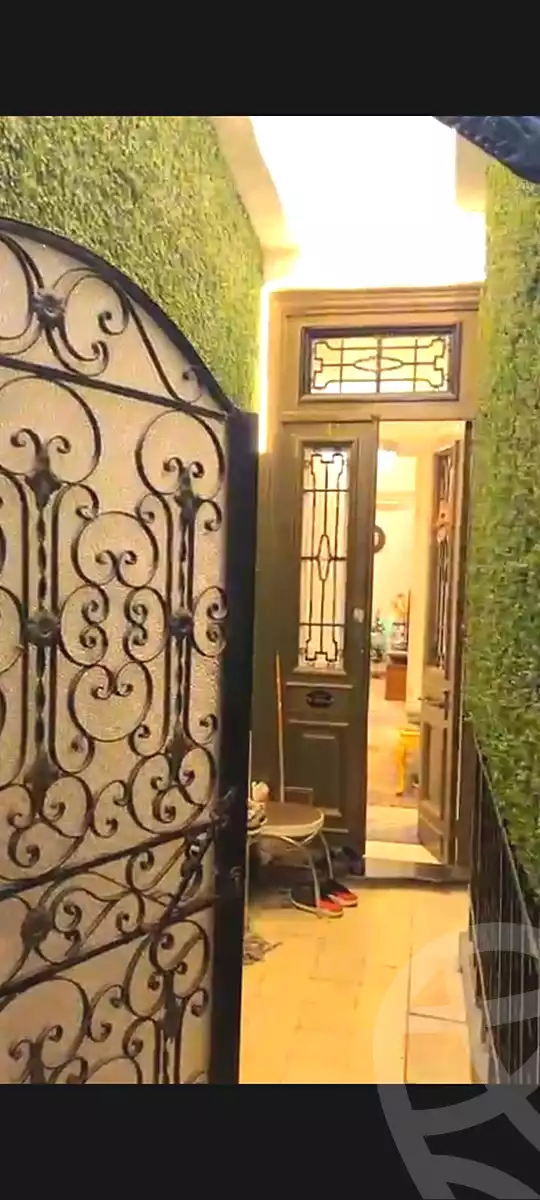 https://aqarmap.com.eg/en/listing/6370852-for-sale-alexandria-camp-cesar