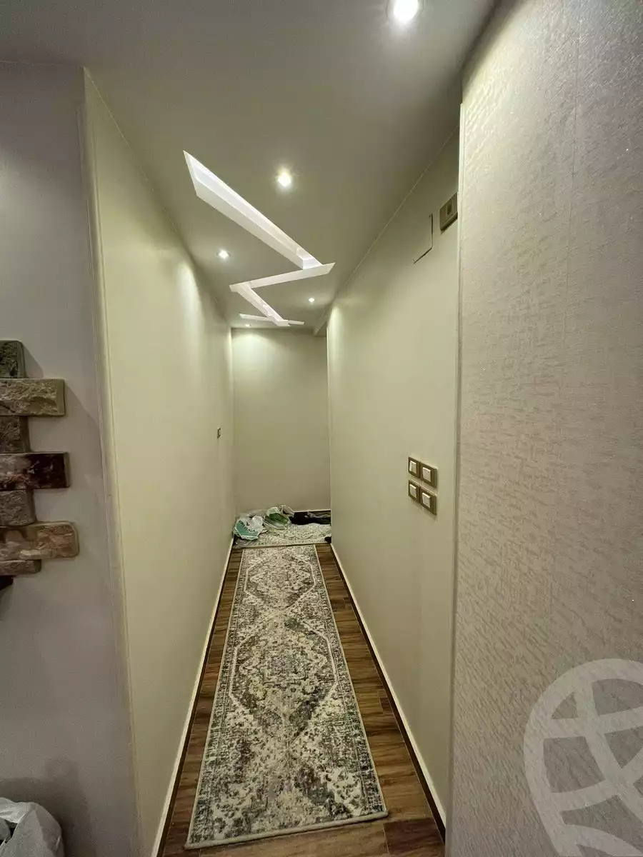 https://aqarmap.com.eg/ar/listing/6371362-for-sale-cairo-helwan-hadayek-helwan-el-eshrein-st
