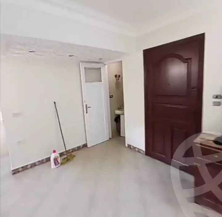 https://aqarmap.com.eg/en/listing/6372621-for-sale-cairo-el-zaytun-lzytwn-lbhry-salim-al-awal-st