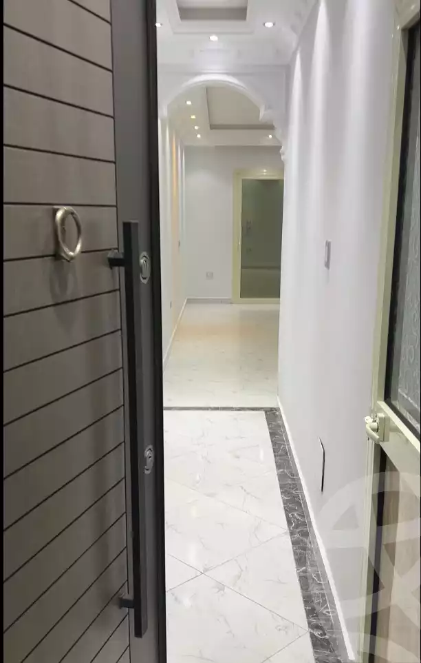 https://aqarmap.com.eg/ar/listing/6372637-for-rent-cairo-old-cairo-nile-corniche-st