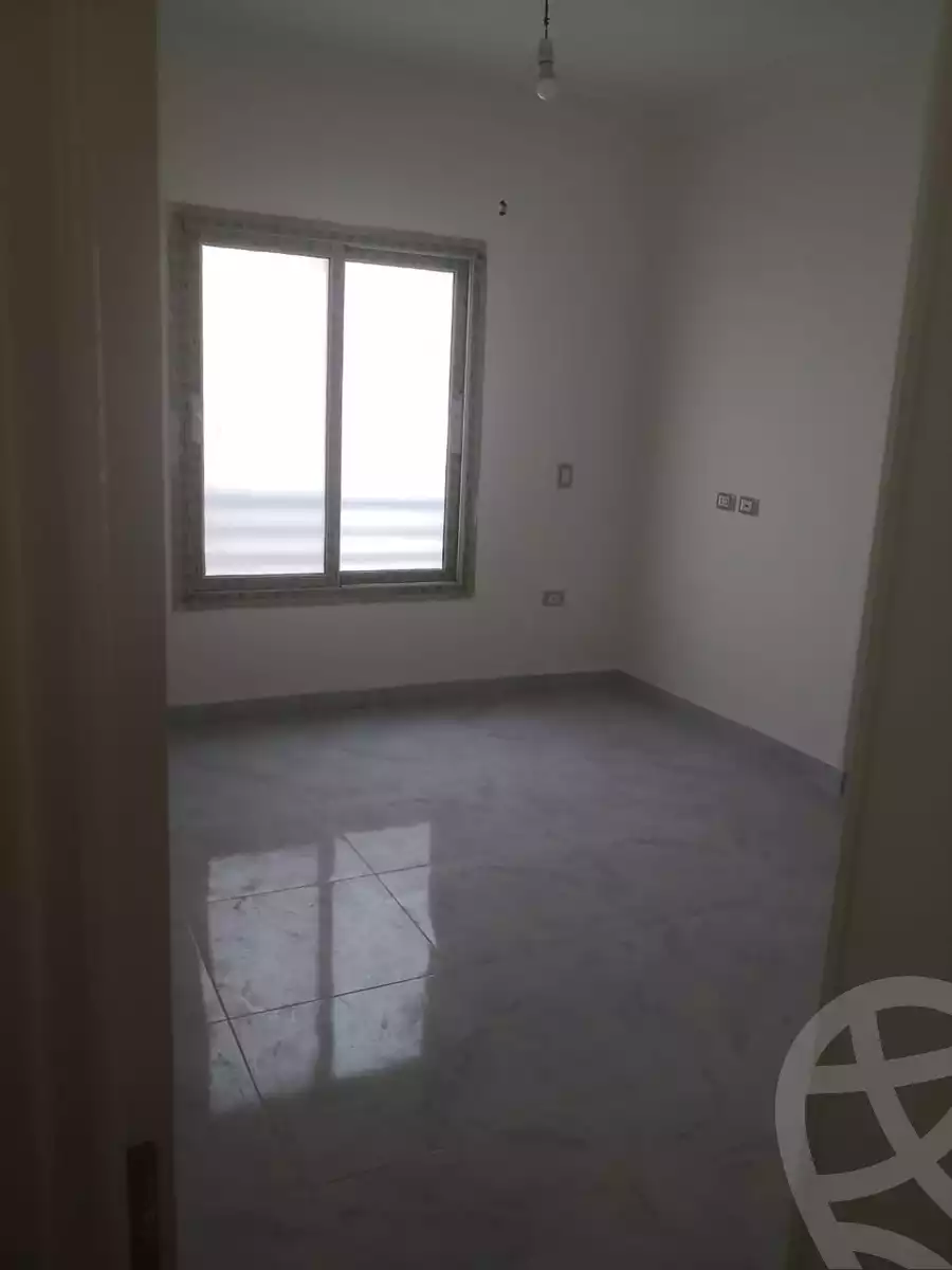 https://aqarmap.com.eg/ar/listing/6372637-for-rent-cairo-old-cairo-nile-corniche-st