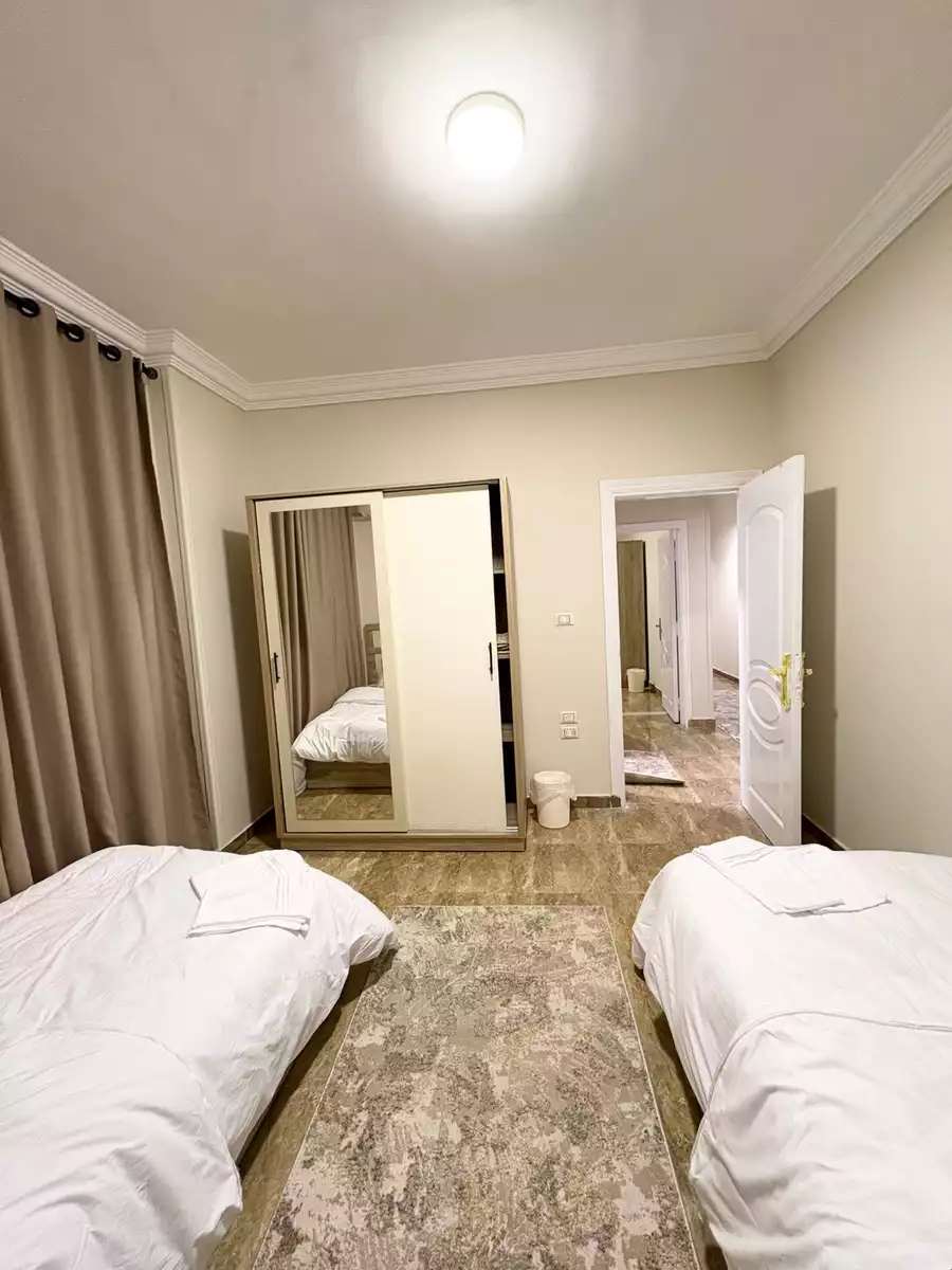 https://aqarmap.com.eg/en/listing/6355662-for-rent-cairo-new-cairo-north-investors-el-tahrir-axis