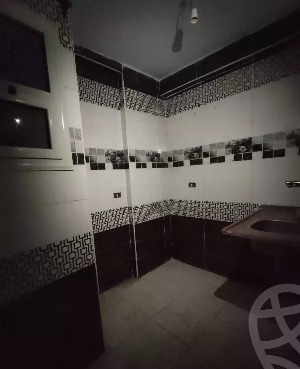 https://aqarmap.com.eg/en/listing/6373698-for-rent-qalyubia-shubra-el-khaima-om-bayoumi