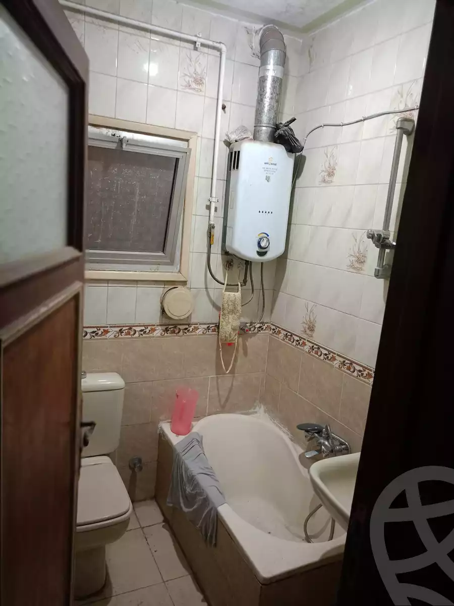 https://aqarmap.com.eg/ar/listing/6373704-for-sale-cairo-downtown-gamra-port-said-st