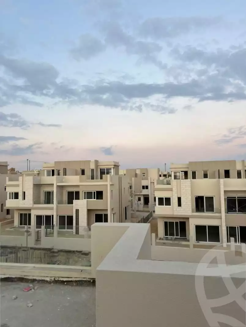 https://aqarmap.com.eg/ar/listing/6374633-for-sale-cairo-6th-of-october-compounds-tawny