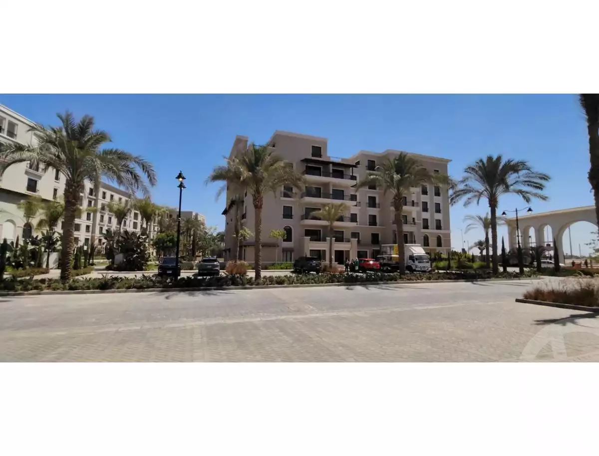 https://aqarmap.com.eg/ar/listing/6374770-for-sale-cairo-el-sheikh-zayed-city-compounds-kmbwnd-fyldj-wyst-dr-llttwyr