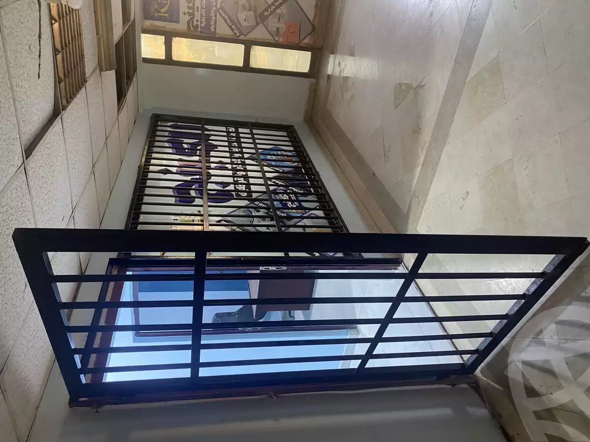 https://aqarmap.com.eg/ar/listing/6375322-for-sale-cairo-6th-of-october-el-ahyaa-neighborhood-4th-school-st