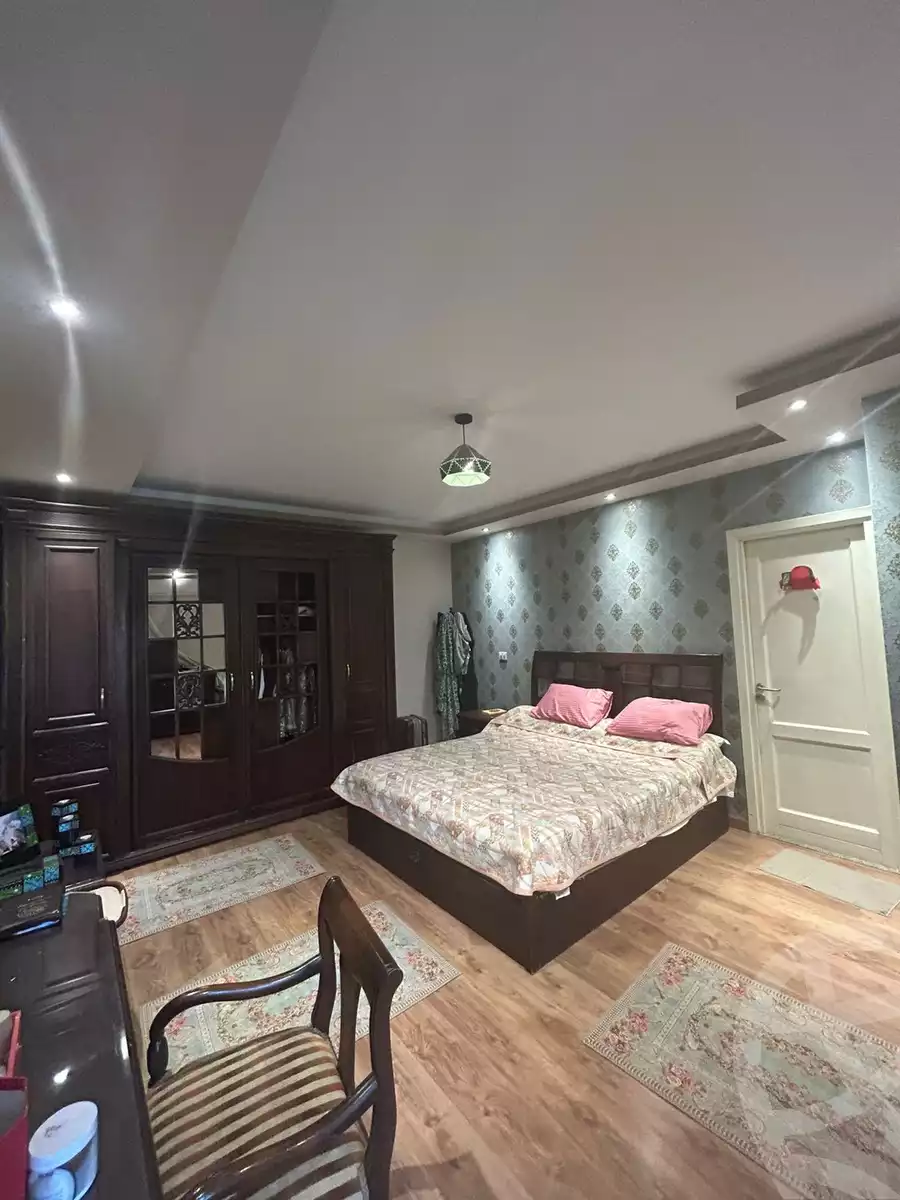 https://aqarmap.com.eg/ar/listing/6375362-for-rent-cairo-new-cairo-lrhb-city-phase-1-ahmed-rami-st