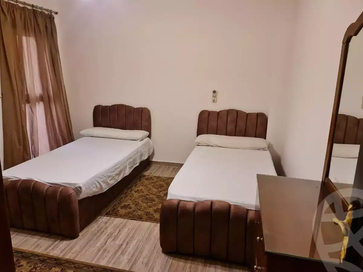 https://aqarmap.com.eg/en/listing/6375399-for-rent-cairo-new-cairo-lrhb-city-phase-2-amr-ibn-el-aas-st