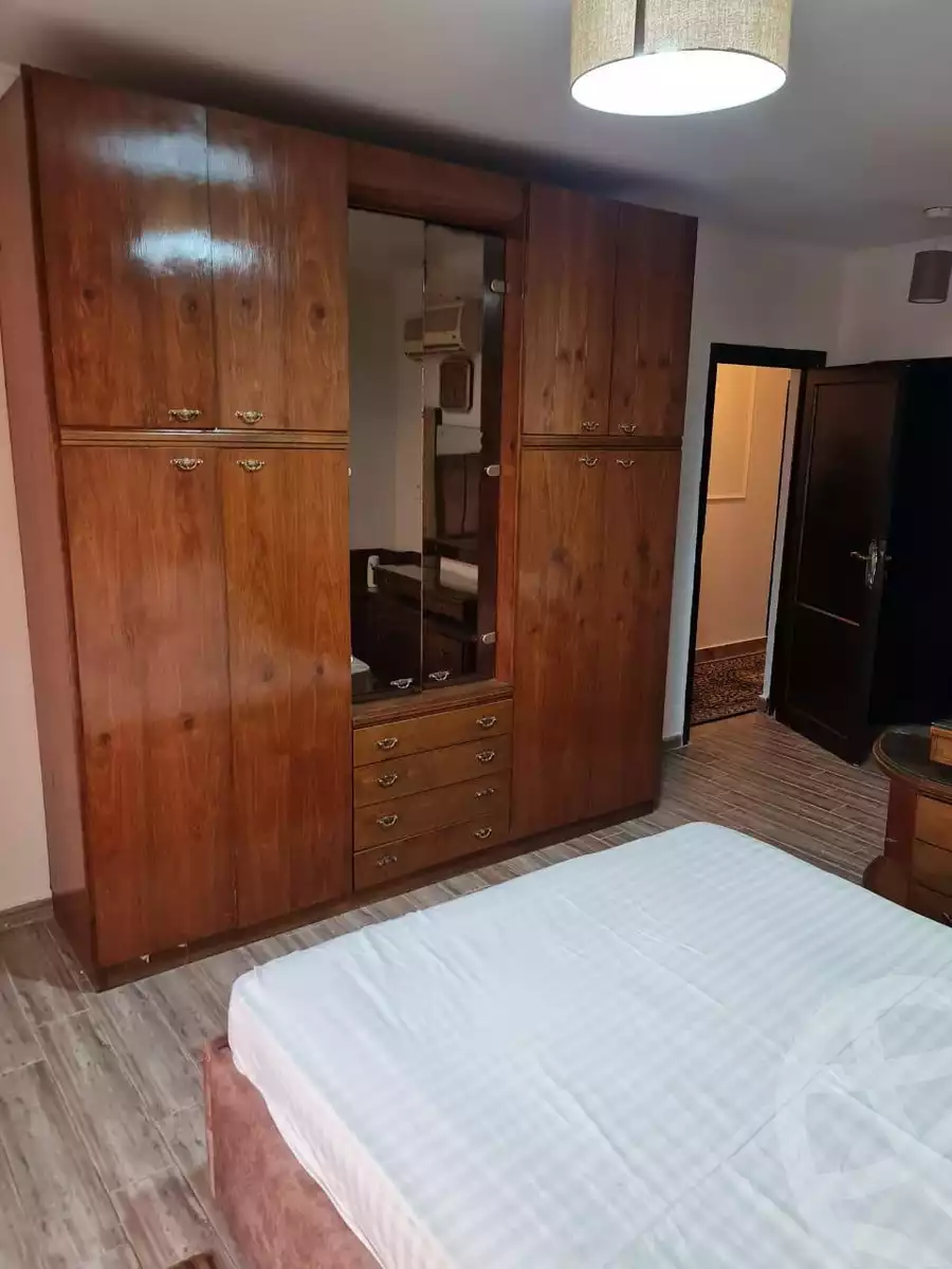 https://aqarmap.com.eg/en/listing/6375399-for-rent-cairo-new-cairo-lrhb-city-phase-2-amr-ibn-el-aas-st