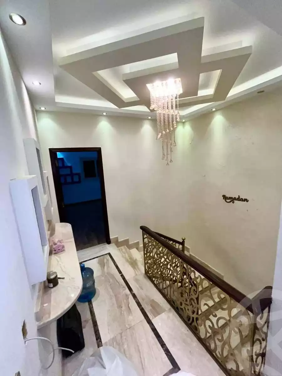 https://aqarmap.com.eg/en/listing/6375434-for-sale-cairo-new-cairo-compounds-el-mostashareen-compound