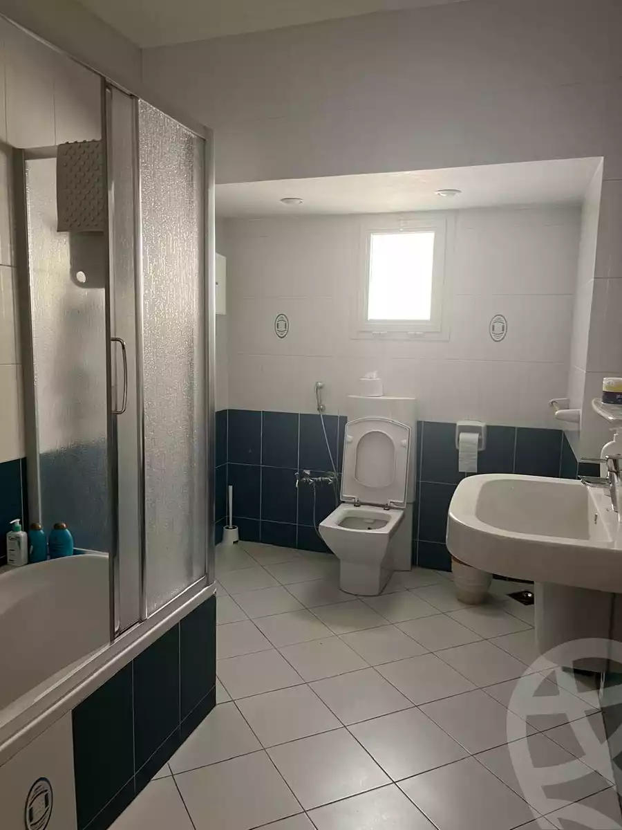 https://aqarmap.com.eg/ar/listing/6375447-for-sale-cairo-new-cairo-compounds-lmn-l-m