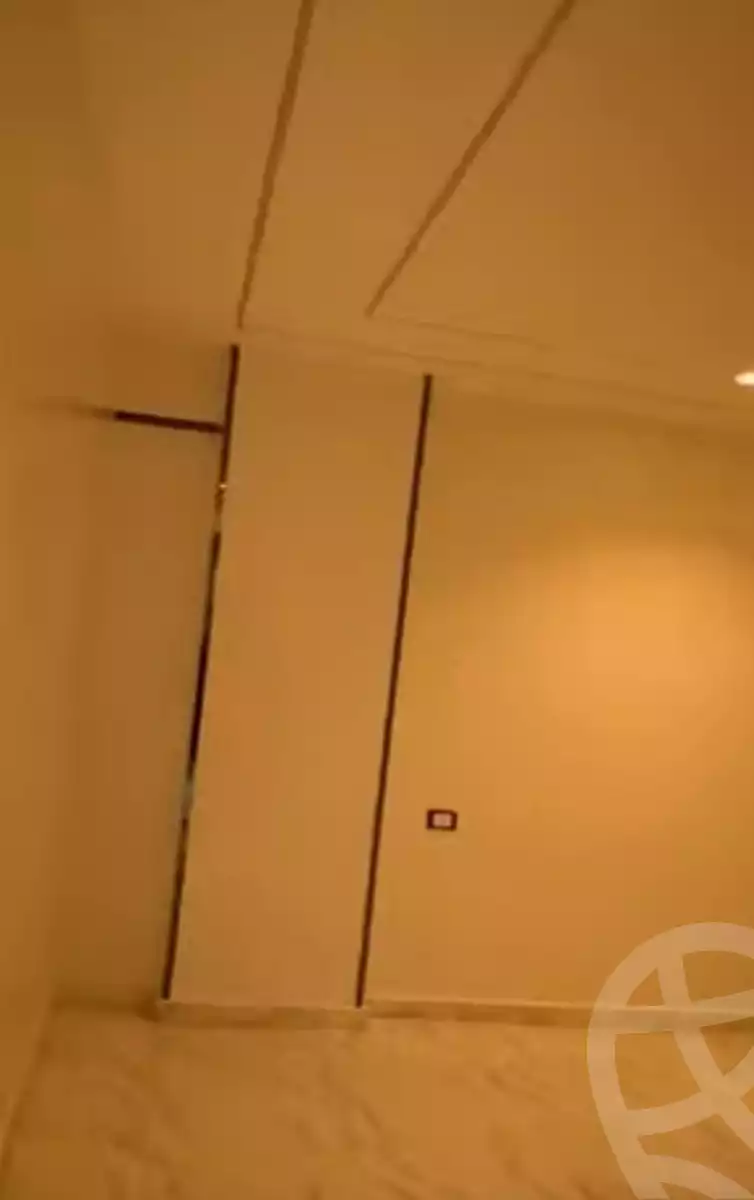 https://aqarmap.com.eg/ar/listing/6375453-for-sale-cairo-nozha-2-el-khamseen-st