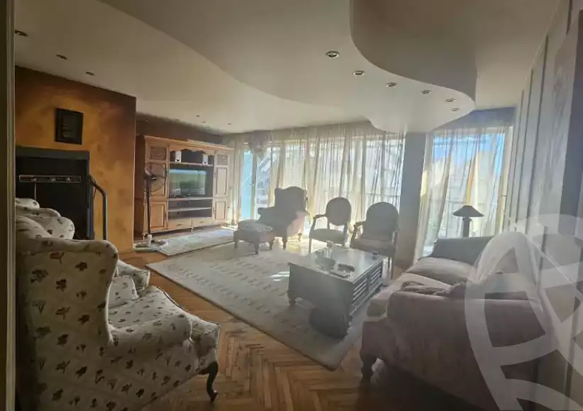 https://aqarmap.com.eg/ar/listing/6376337-for-sale-alexandria-lauran-shr-bw-qyr-tryq-lhry