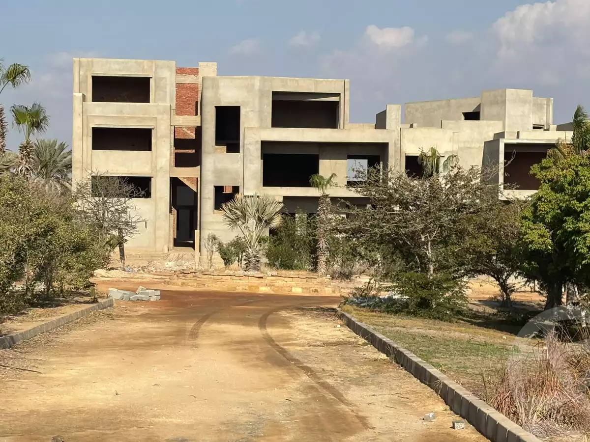 https://aqarmap.com.eg/en/listing/6376377-for-sale-cairo-el-sheikh-zayed-city-compounds-rewaya-compound-siac