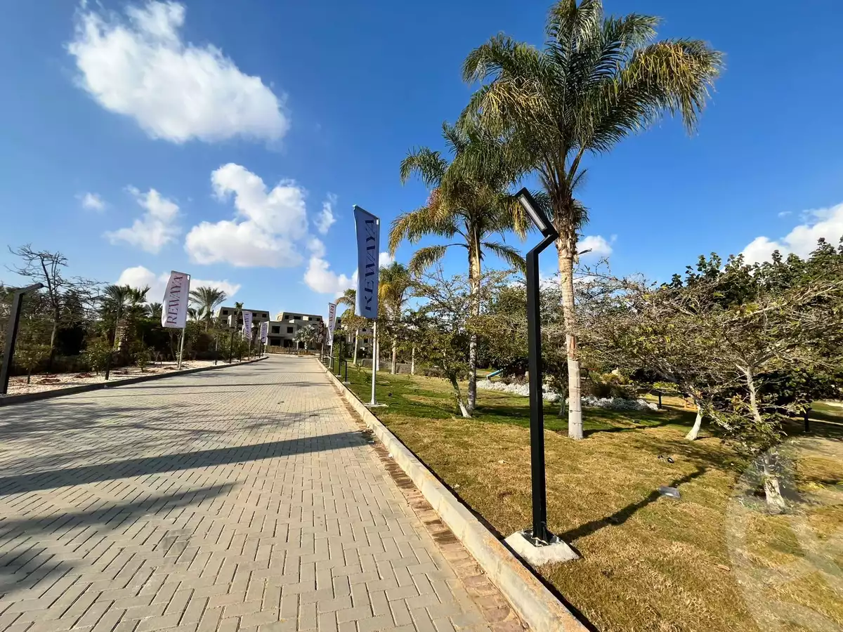 https://aqarmap.com.eg/en/listing/6376377-for-sale-cairo-el-sheikh-zayed-city-compounds-rewaya-compound-siac