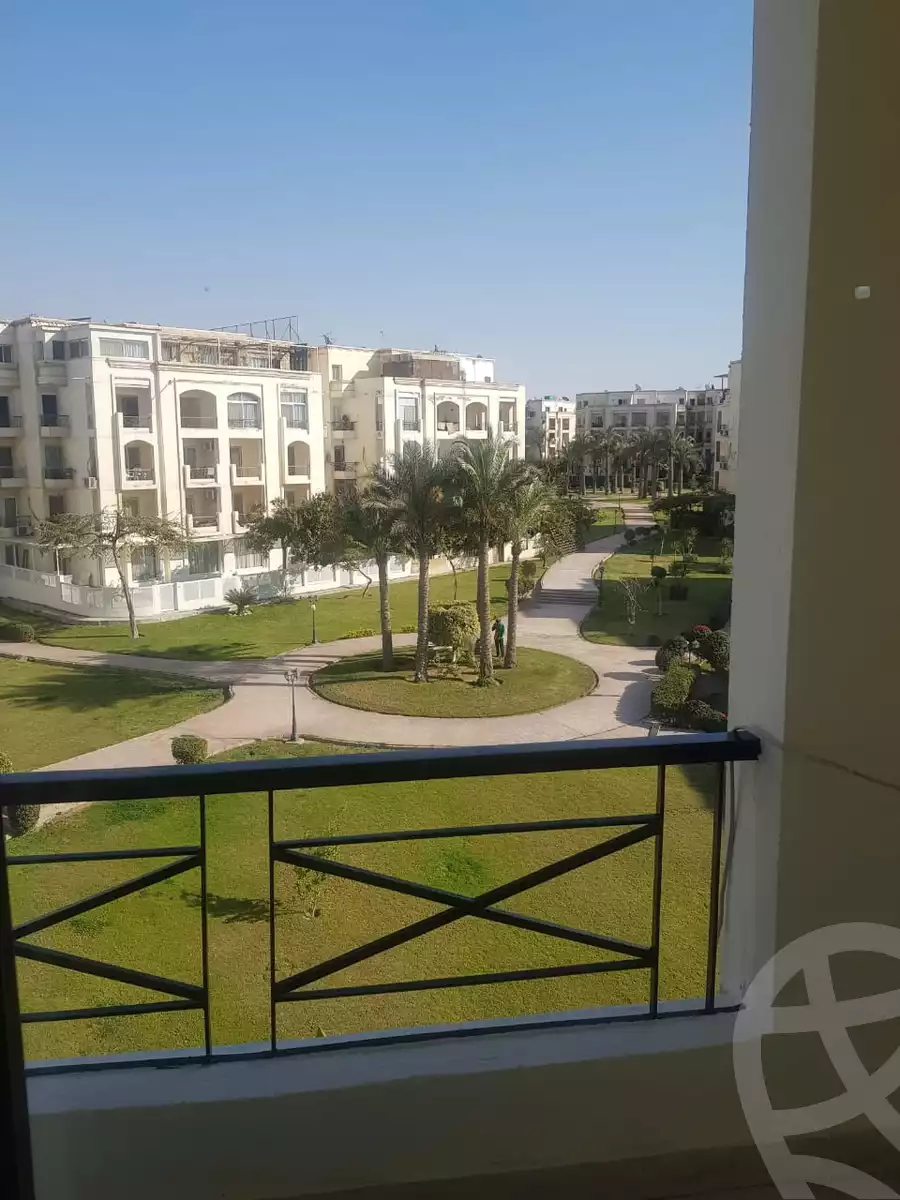 https://aqarmap.com.eg/en/listing/6376548-for-sale-cairo-el-sheikh-zayed-city-compounds-hadayek-el-mohandiseen