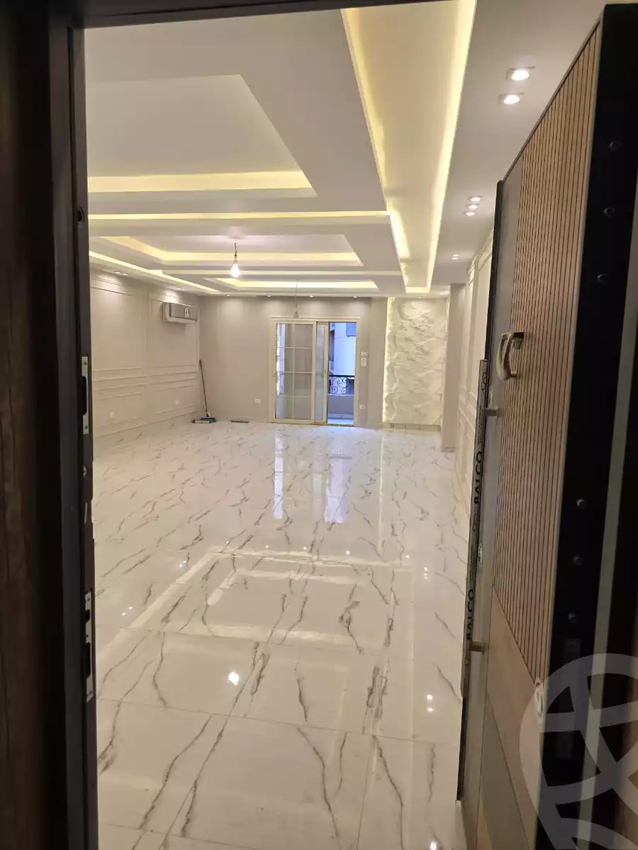 https://aqarmap.com.eg/en/listing/6377092-for-rent-cairo-el-sheikh-zayed-city-compounds-zayed-heights-compound