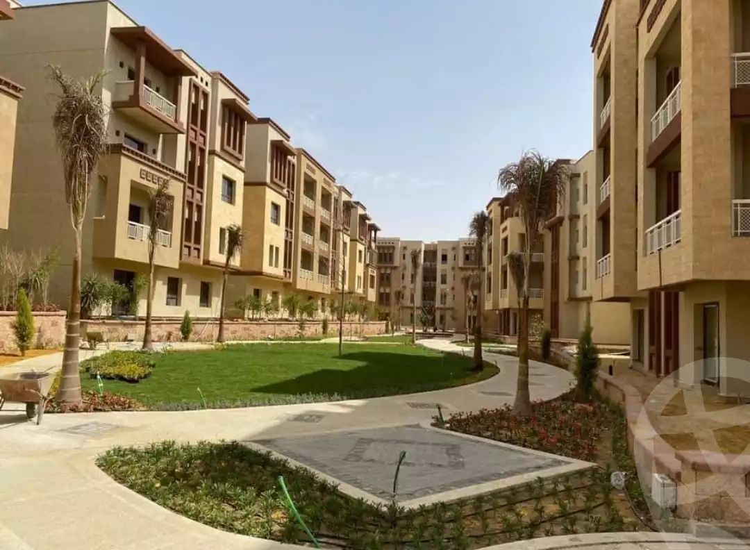 https://aqarmap.com.eg/ar/listing/6377169-for-sale-cairo-6th-of-october-compounds-green-5
