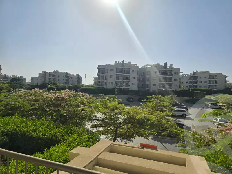 https://aqarmap.com.eg/ar/listing/6273210-for-rent-cairo-el-sheikh-zayed-city-compounds-dh-drys