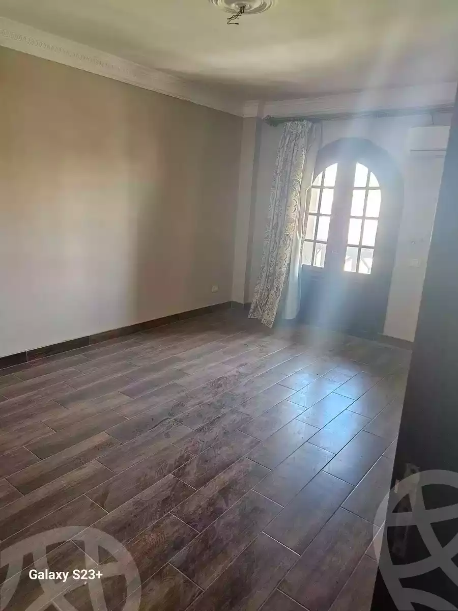 https://aqarmap.com.eg/en/listing/6380460-for-rent-cairo-el-sheikh-zayed-city-compounds-beverly-hills
