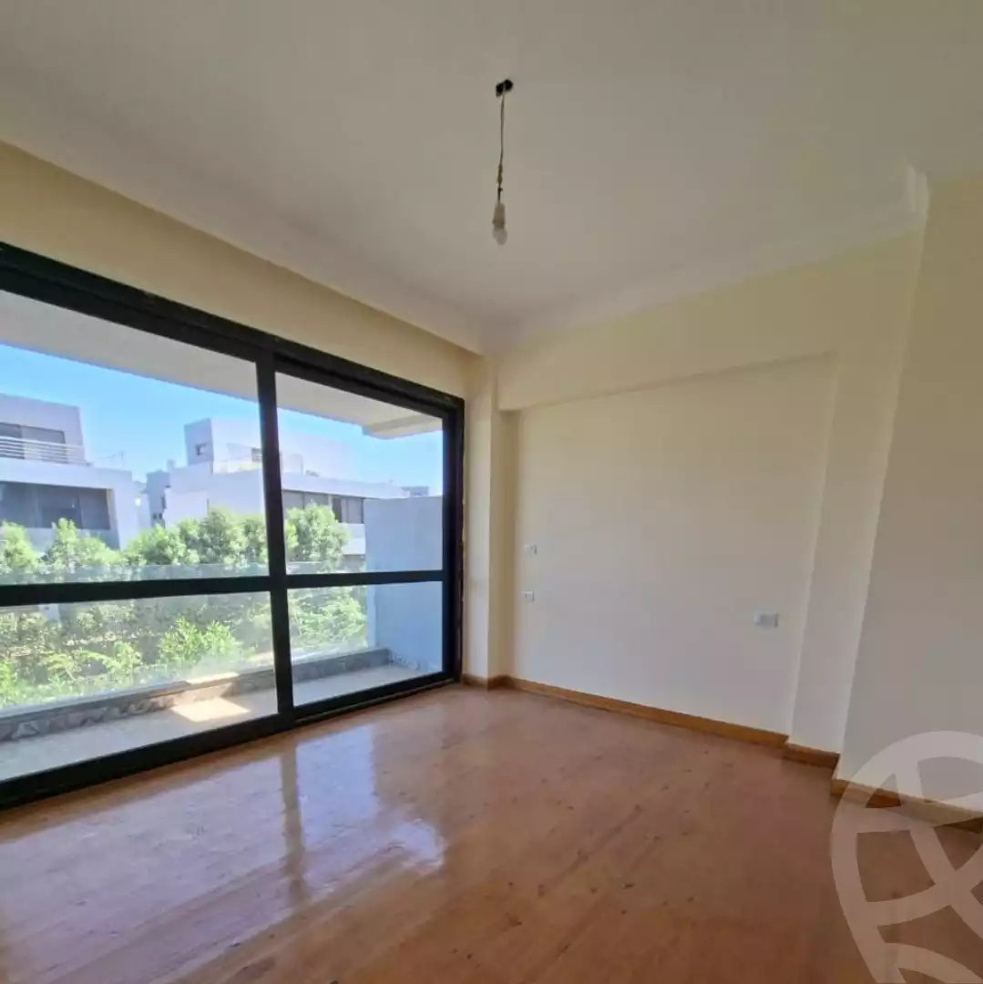 https://aqarmap.com.eg/ar/listing/6380954-for-rent-cairo-el-sheikh-zayed-city-compounds-el-patio-zahraa