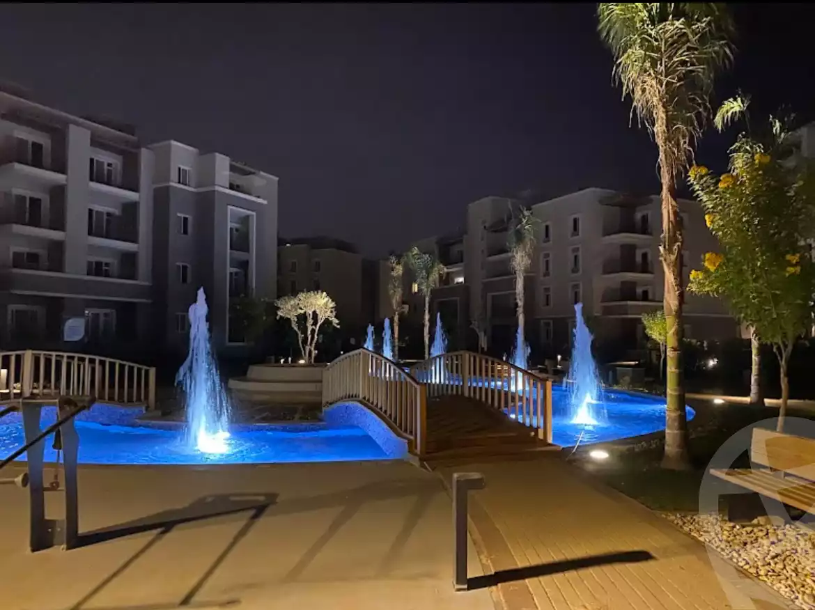 https://aqarmap.com.eg/ar/listing/6381043-for-sale-cairo-6th-of-october-compounds-october-plaza
