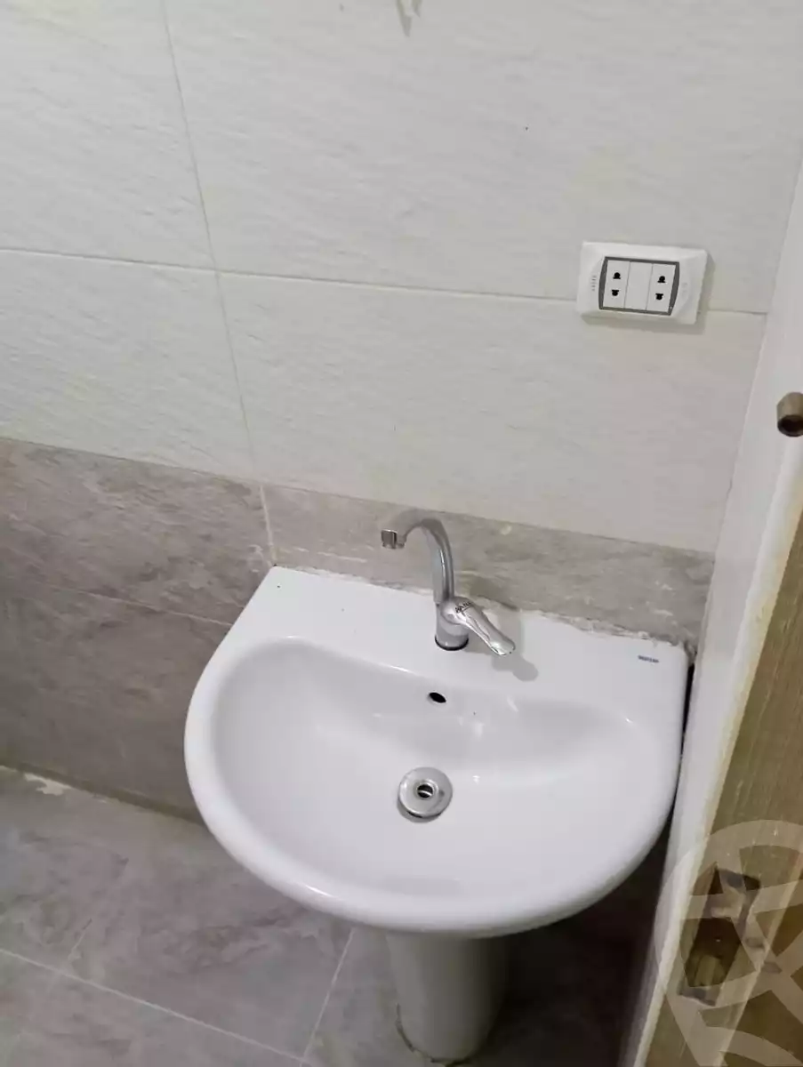 https://aqarmap.com.eg/ar/listing/6381488-for-rent-cairo-el-haram-el-maryotya-el-tayeb-st