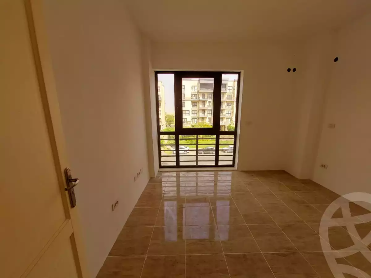 https://aqarmap.com.eg/ar/listing/6381970-for-sale-cairo-new-cairo-madinaty-eighth-zone-buildings-madinaty-b-8