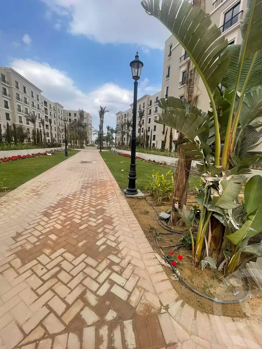 https://aqarmap.com.eg/en/listing/6382168-for-rent-cairo-el-sheikh-zayed-city-compounds-kmbwnd-fyldj-wyst-dr-llttwyr