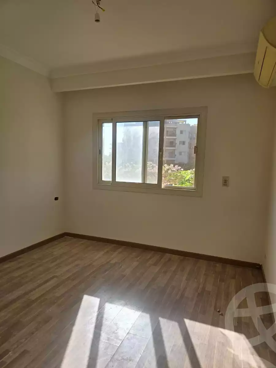 https://aqarmap.com.eg/ar/listing/6382207-for-rent-cairo-el-sheikh-zayed-city-compounds-dh-drys