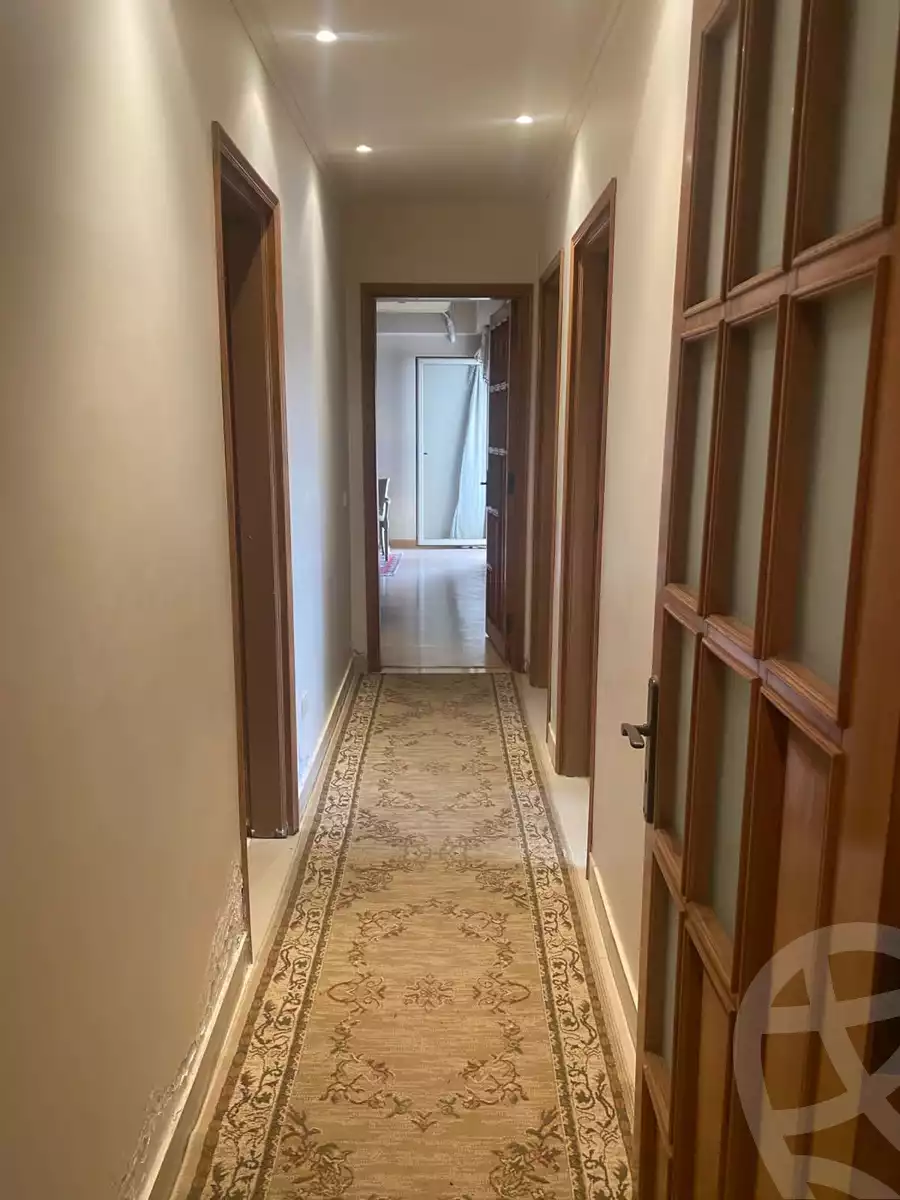 https://aqarmap.com.eg/ar/listing/6382941-for-sale-cairo-el-sheikh-zayed-city-compounds-hadayek-el-mohandiseen