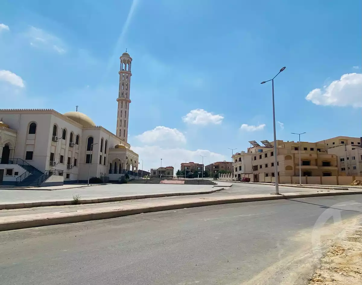 https://aqarmap.com.eg/ar/listing/6383112-for-sale-cairo-el-shorouk-lhy-lrb-neighbourhood-2