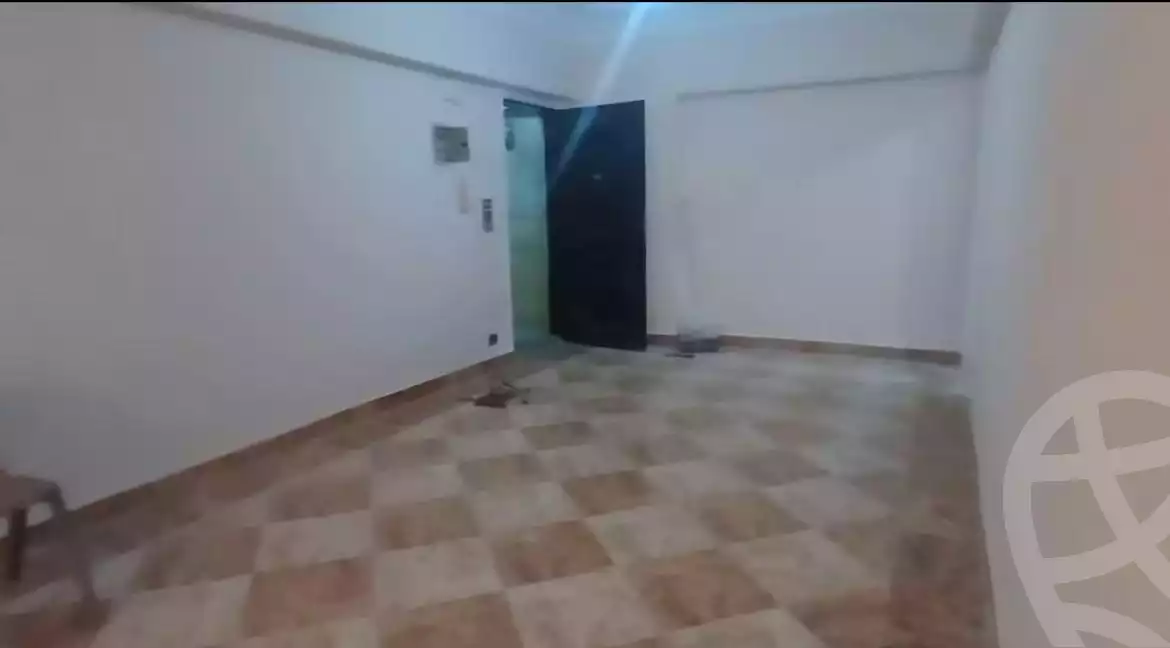 https://aqarmap.com.eg/en/listing/6383285-for-sale-cairo-el-zaytun-lzytwn-lshrqy-salim-ghtas-st