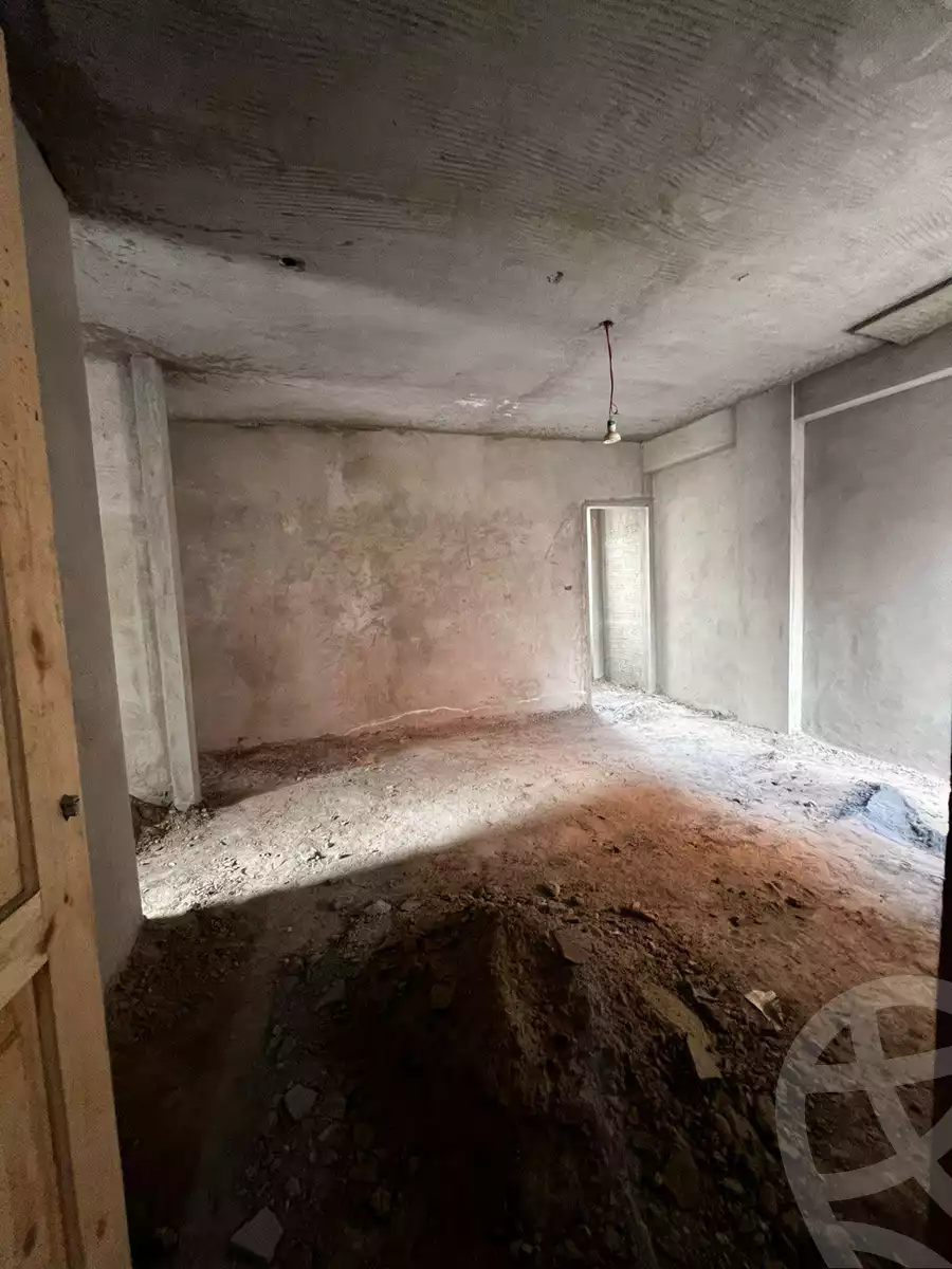 https://aqarmap.com.eg/ar/listing/6383504-for-sale-beheira-damanhour-damanhour-city-al-nadi-st