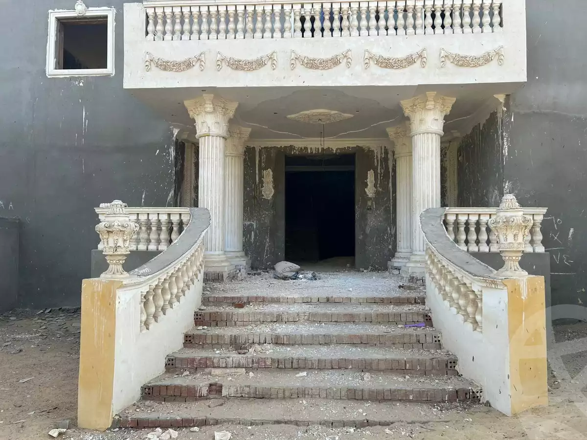https://aqarmap.com.eg/ar/listing/6383683-for-sale-cairo-el-sheikh-zayed-city-alex-cairo-desert-road-mntq-fr-y-btryq-skndryh-lshrwy