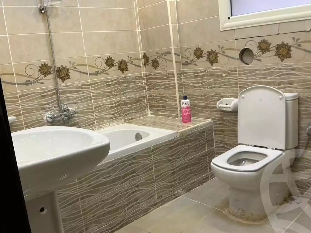 https://aqarmap.com.eg/ar/listing/6384423-for-rent-cairo-el-shorouk-compounds-wesal-city-wesal-residence