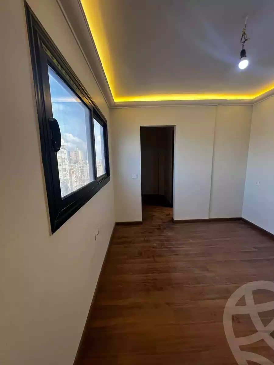 https://aqarmap.com.eg/ar/listing/6384617-for-sale-alexandria-cleopatra-taha-hamdy-st