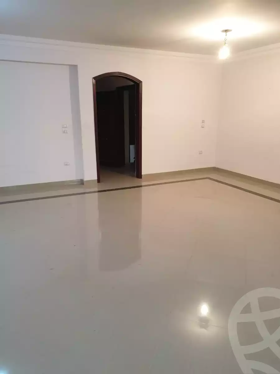 https://aqarmap.com.eg/ar/listing/6385566-for-rent-cairo-new-cairo-el-narges-el-narges-omarat-youssef-el-gendy-st