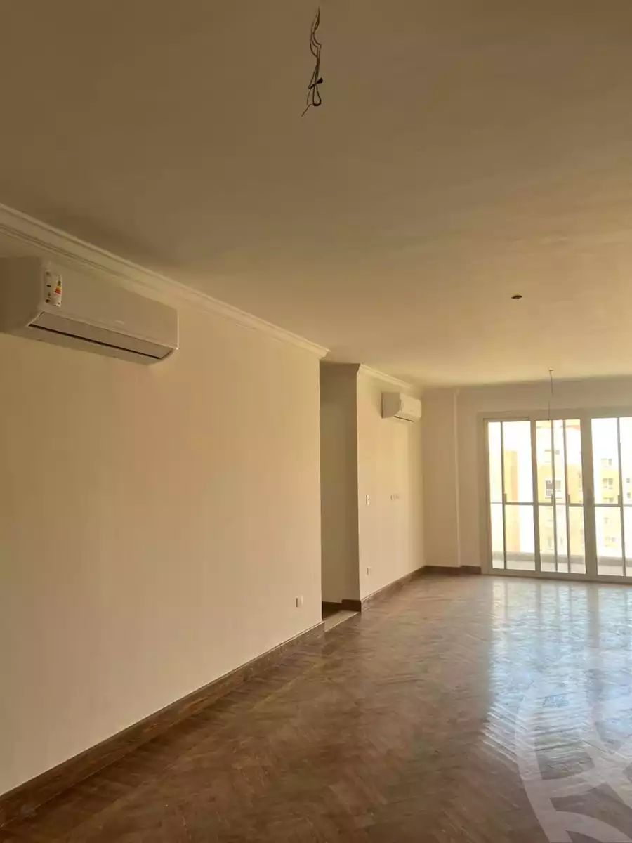 https://aqarmap.com.eg/ar/listing/6387336-for-rent-cairo-new-cairo-compounds-brwmynd-ryzydns-wdy-djl-llttwyr