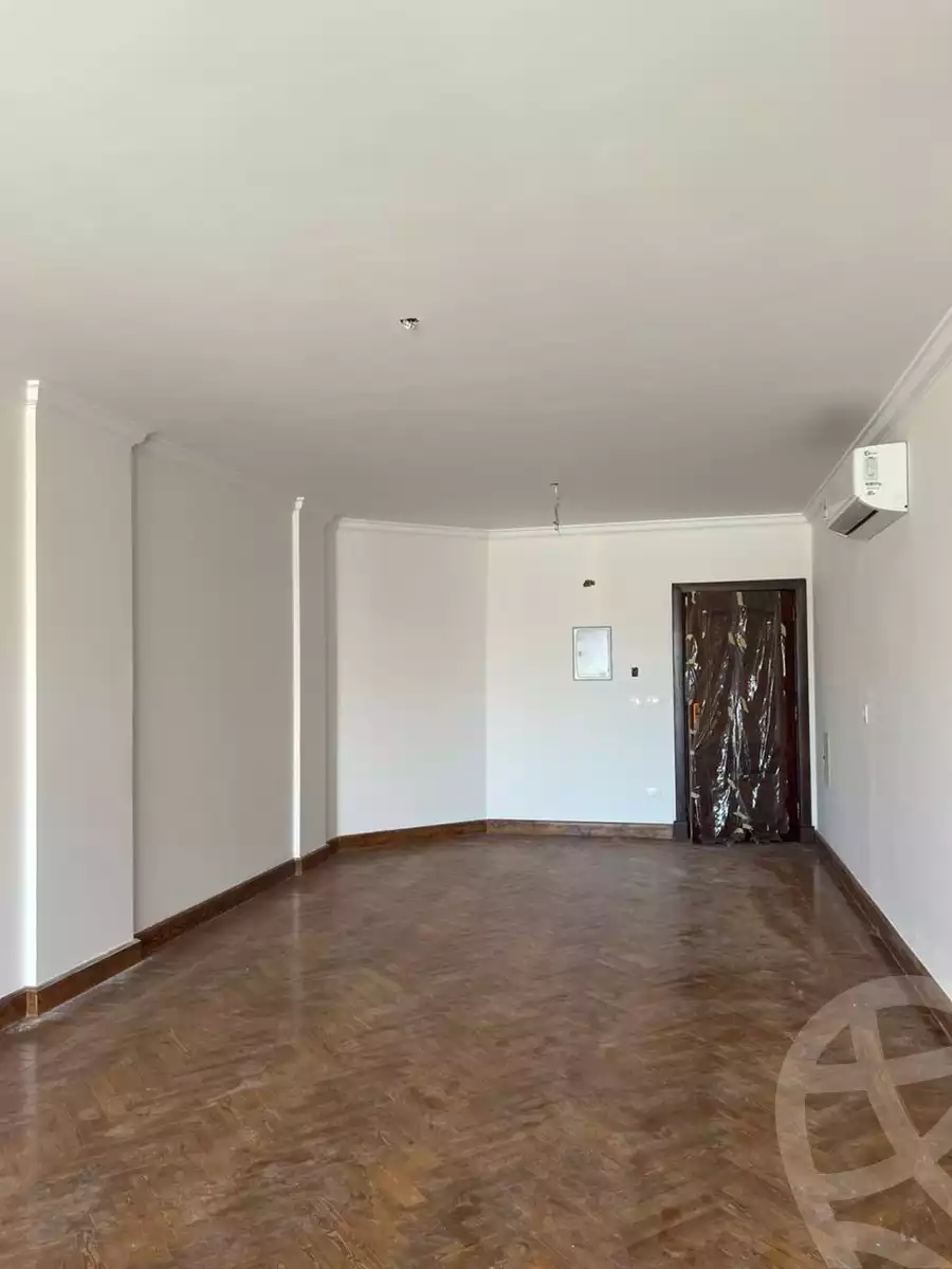 https://aqarmap.com.eg/ar/listing/6387336-for-rent-cairo-new-cairo-compounds-brwmynd-ryzydns-wdy-djl-llttwyr