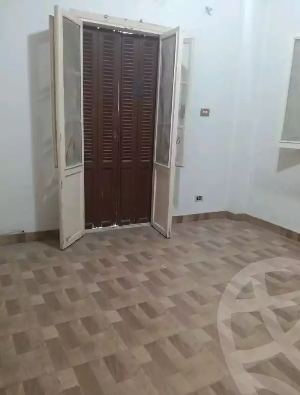 https://aqarmap.com.eg/en/listing/6387639-for-rent-cairo-el-zaytun-lzytwn-lshrqy-toman-bai-st
