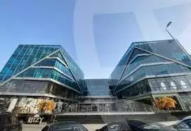https://aqarmap.com.eg/en/listing/6389979-for-sale-cairo-el-sheikh-zayed-city-compounds-summit-compound-ritzy