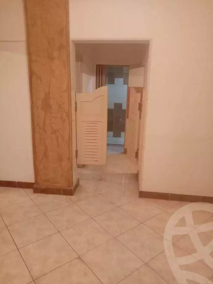 https://aqarmap.com.eg/ar/listing/6390472-for-sale-cairo-15th-of-may-mjwr-29