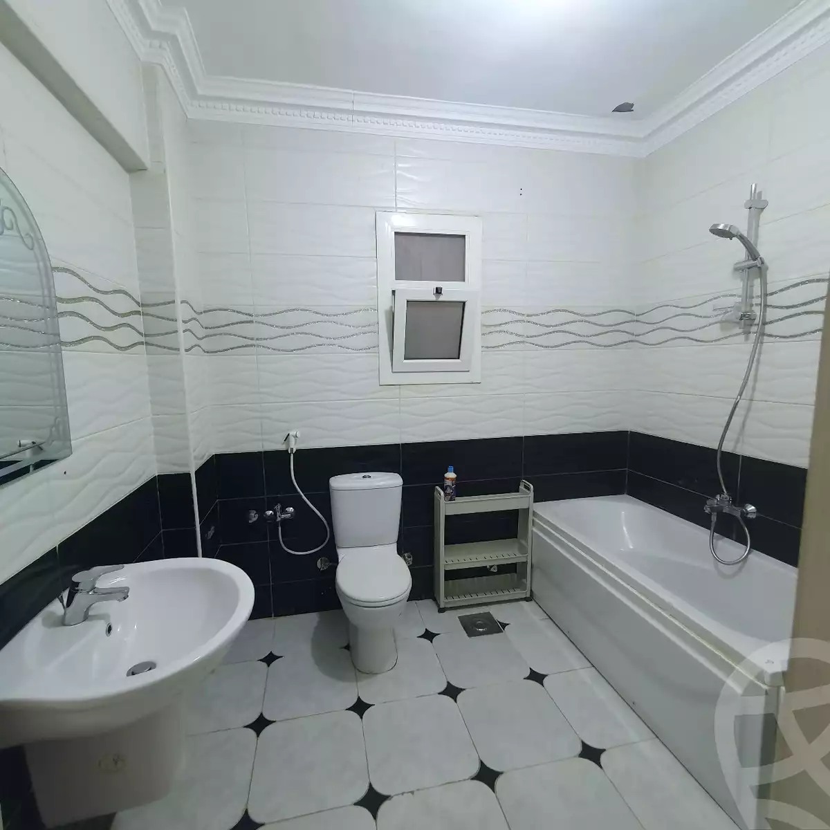 https://aqarmap.com.eg/ar/listing/6390458-for-sale-cairo-new-cairo-compounds-dorat-el-kahera