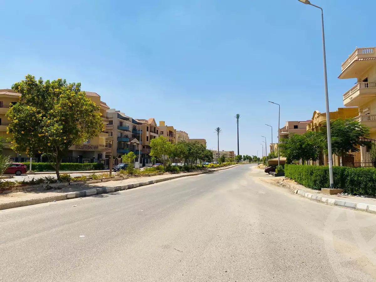 https://aqarmap.com.eg/en/listing/6390974-for-sale-cairo-el-shorouk-lhy-lthlth-shrq-neighbourhood-2