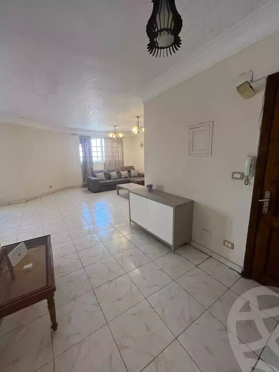 https://aqarmap.com.eg/en/listing/6394282-for-sale-cairo-el-maadi-degla-street-198